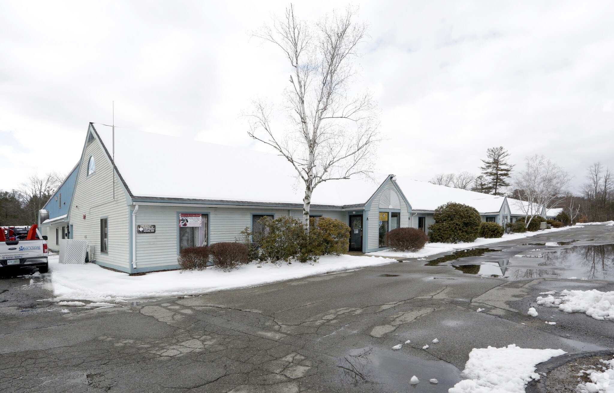 68 Stiles Rd, Salem, NH for sale Primary Photo- Image 1 of 1