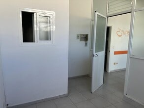Retail in Brunete, Madrid for lease Interior Photo- Image 2 of 6