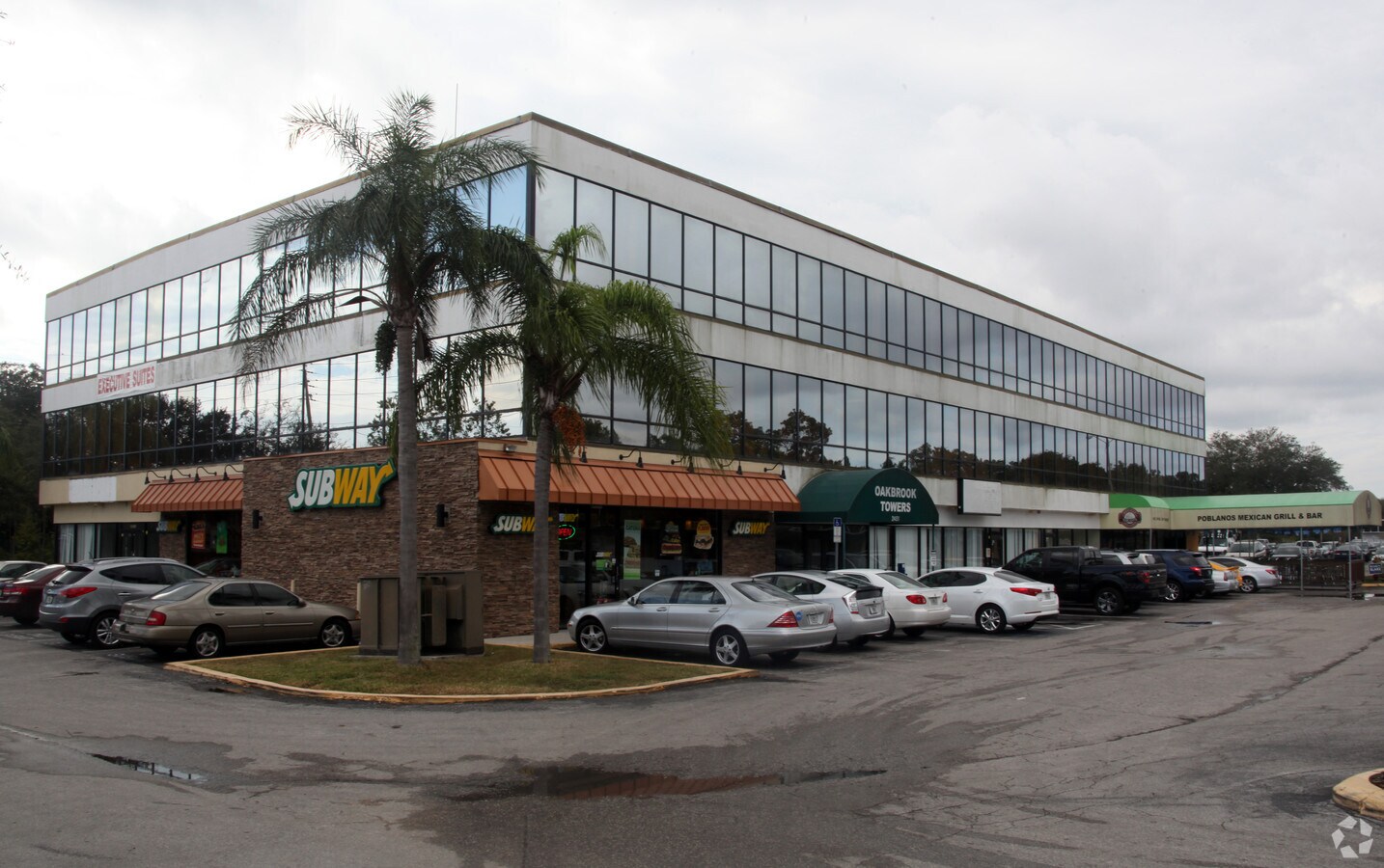 2451 N McMullen Booth Rd, Clearwater, FL 33759