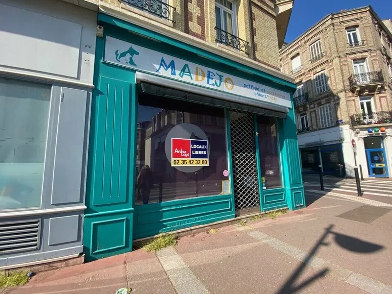 Location Commerce 57 m² - Photo 1