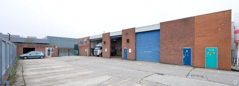 Howley Park Rd, Morley for sale Primary Photo- Image 1 of 1