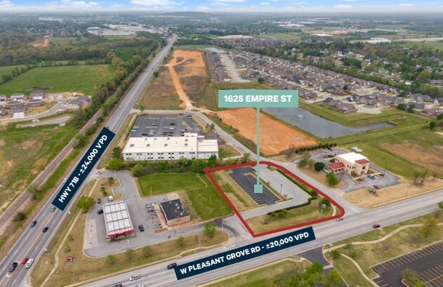 1625 Empire St, Lowell, AR for lease Building Photo- Image 1 of 4