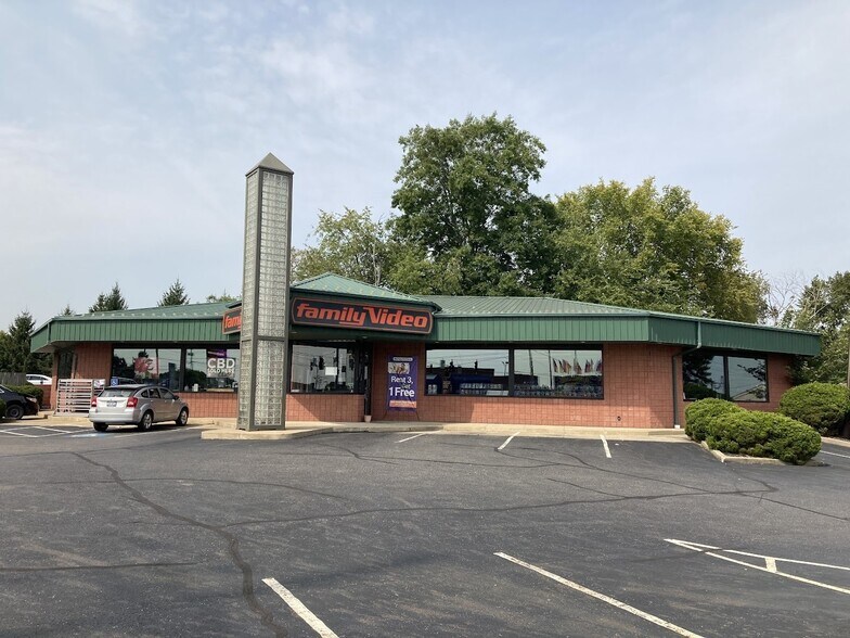 2509 Easton St NE, North Canton, OH 44721