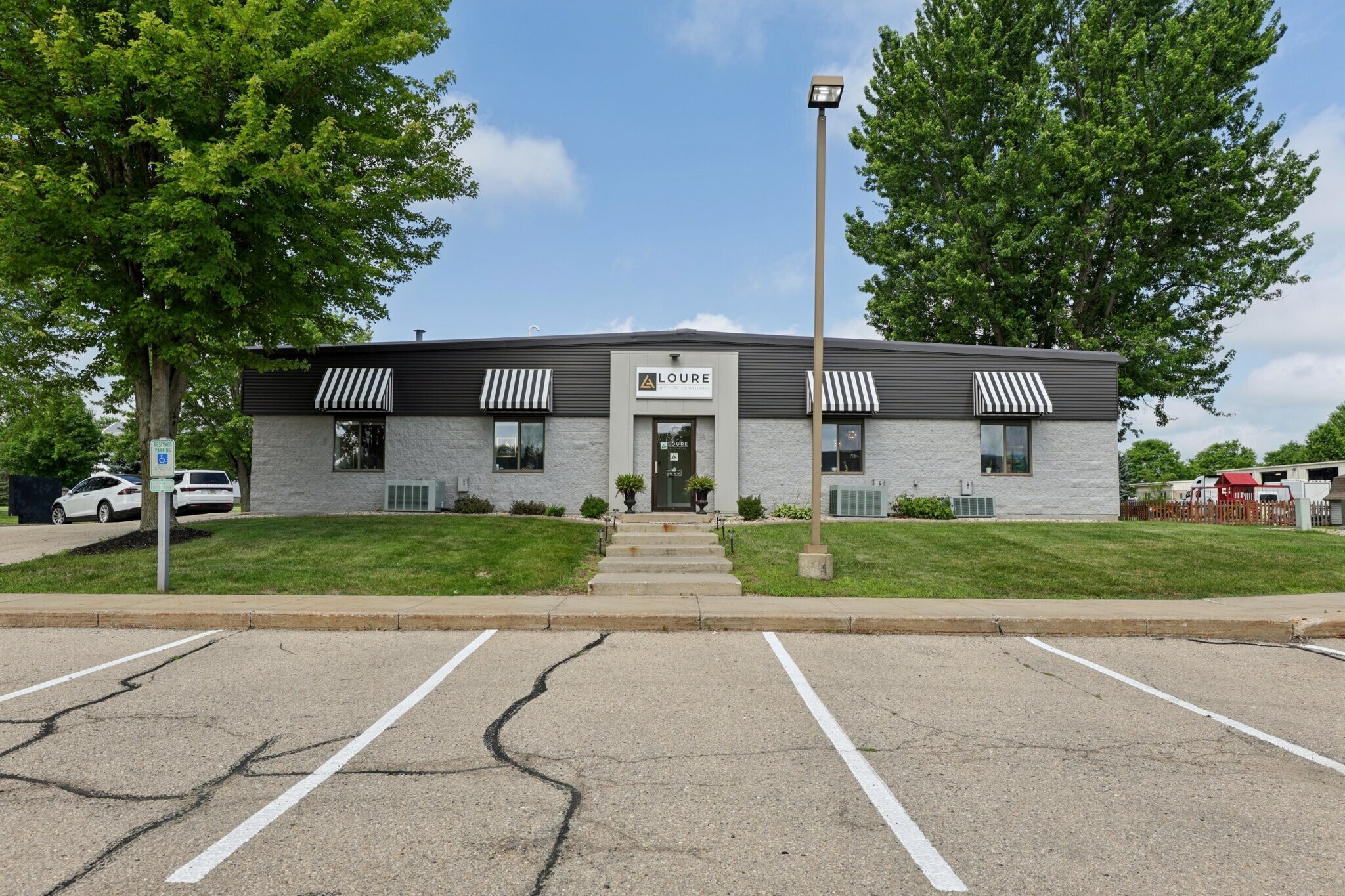 1001 Arboretum Dr, Waunakee, WI for sale Building Photo- Image 1 of 5