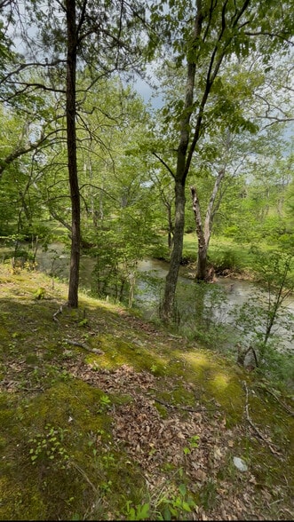 10105 Cottage Inn Ln NE, Cumberland, MD for sale - Building Photo - Image 2 of 9