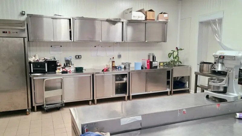 Retail in Nice for lease - Building Photo - Image 3 of 11