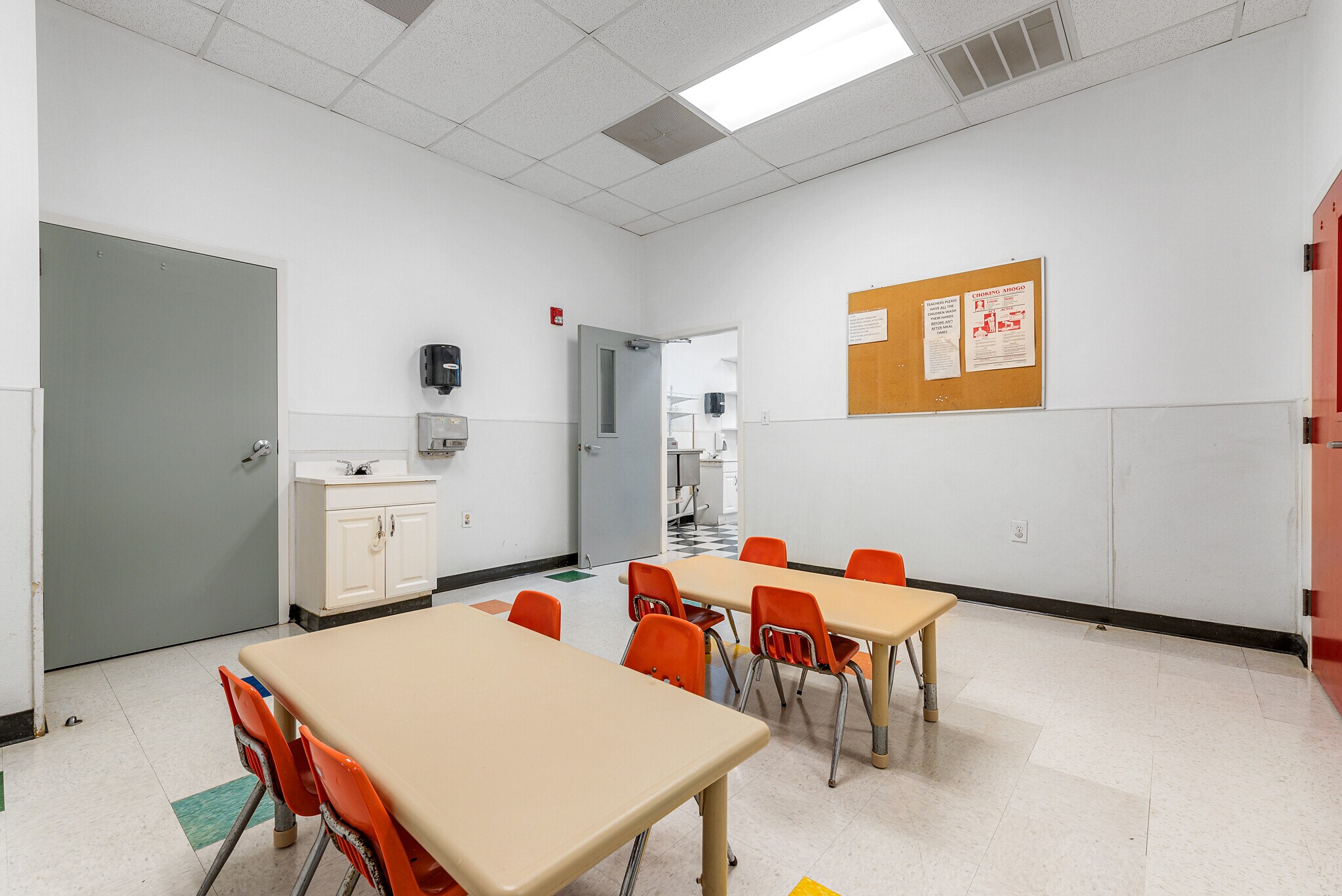 13511 Florence Rd, Sugar Land, TX for lease Cafeteria- Image 21 of 24