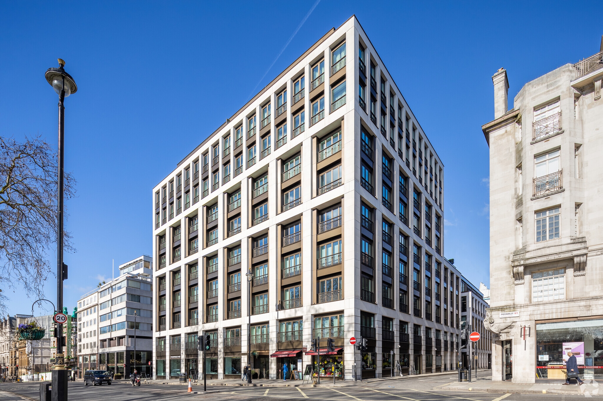 7 Clarges St, London for sale Primary Photo- Image 1 of 1