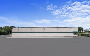 3550 Lee Hill Dr, Fredericksburg, VA for lease Building Photo- Image 2 of 4