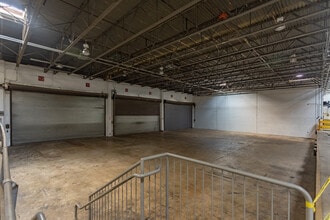 400 Devon Park Dr, Wayne, PA for lease Interior Photo- Image 1 of 11