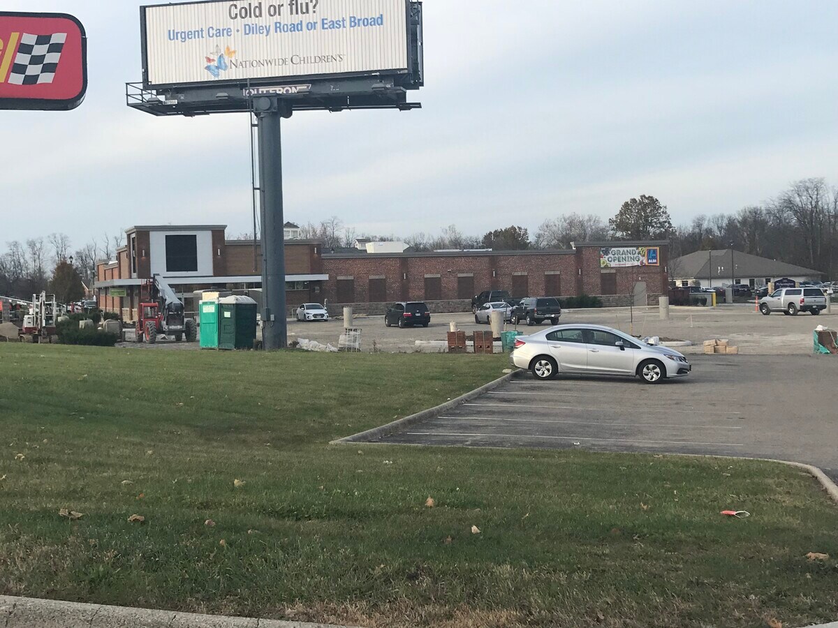 36 Jackson St, Lockbourne, OH 43137