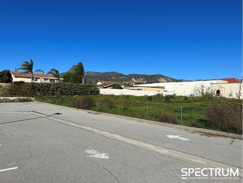 781 Ventura Street, Fillmore, CA for lease - Building Photo - Image 2 of 4