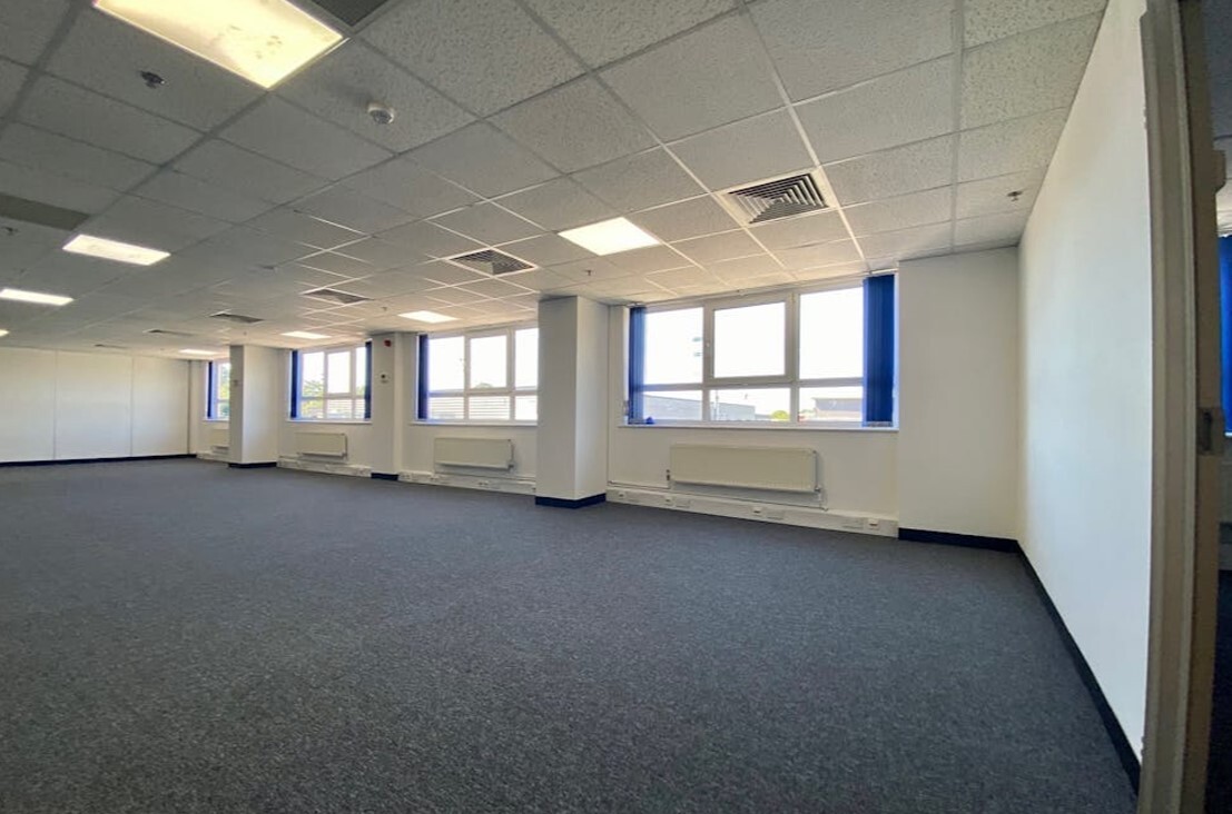 Fulflood Rd, Havant for lease Interior Photo- Image 1 of 2