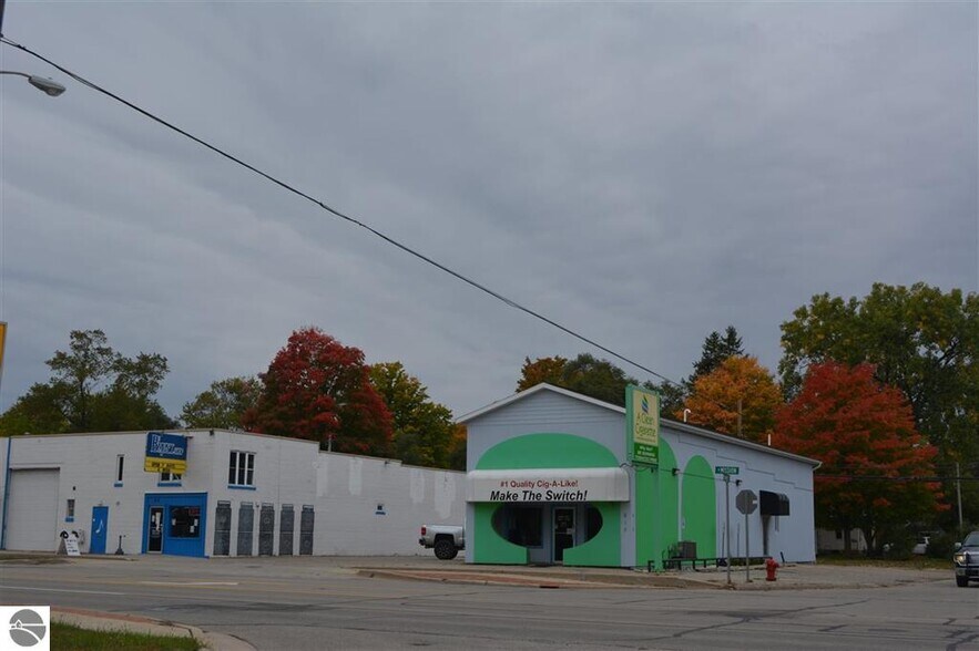 615 N Mission St, Mount Pleasant, MI 48858