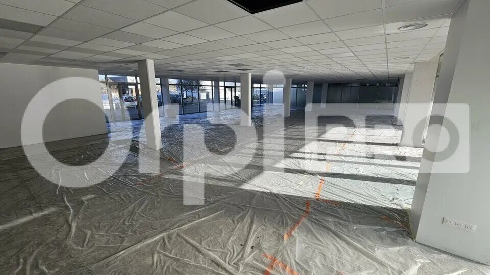 Office in Mérignac for lease Interior Photo- Image 1 of 11