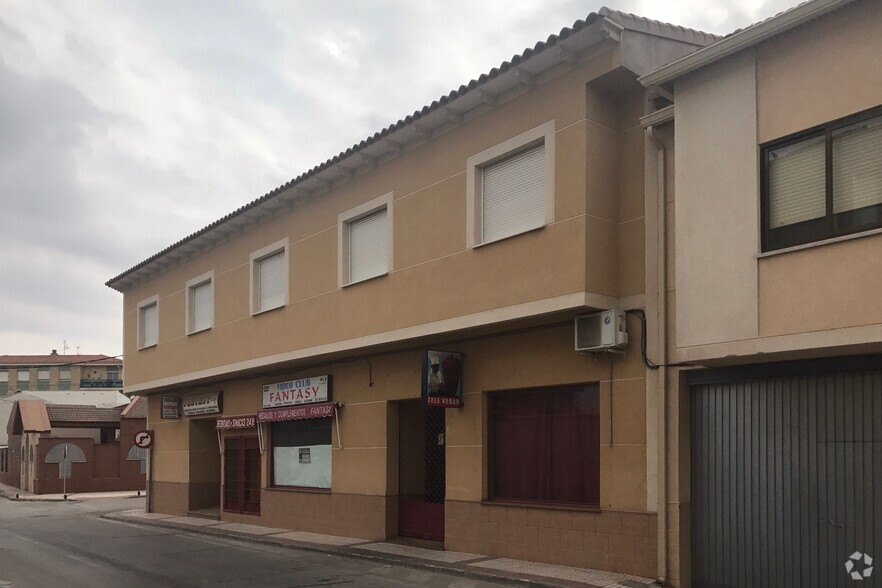 Avenida Paz, 3, Villacañas, Toledo for sale - Building Photo - Image 2 of 2