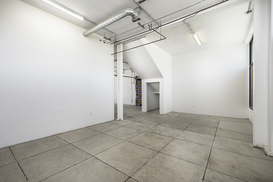 622-628 E Anaheim St, Long Beach, CA for lease - Interior Photo - Image 2 of 20