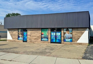 28905-28909 Utica Rd, Roseville, MI for lease Interior Photo- Image 1 of 13