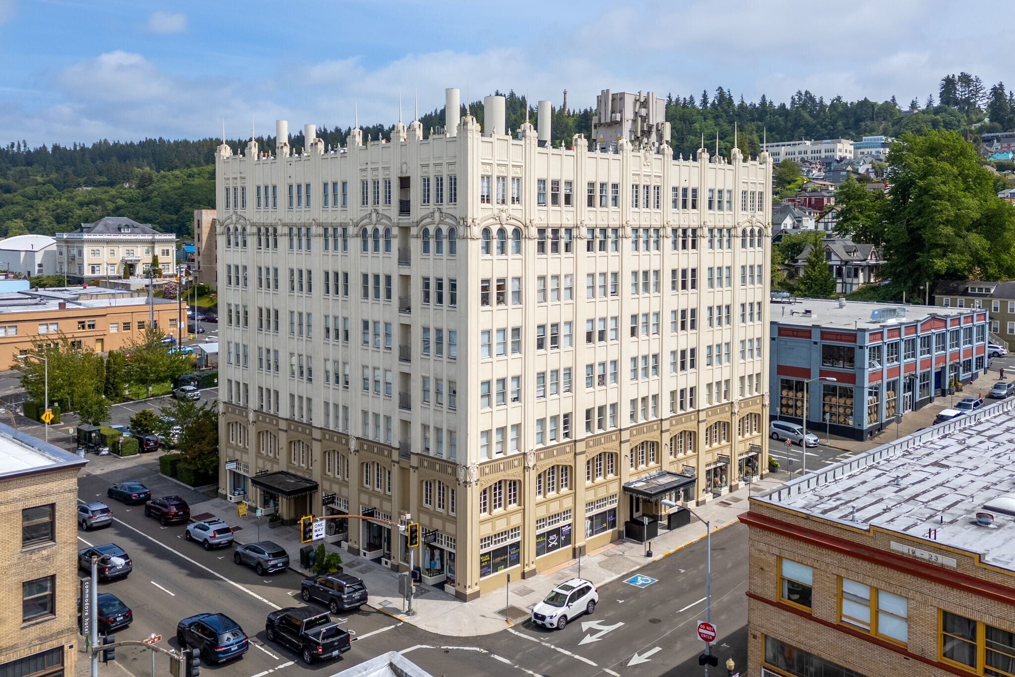 1431 Commercial St, Astoria, OR for sale Primary Photo- Image 1 of 1