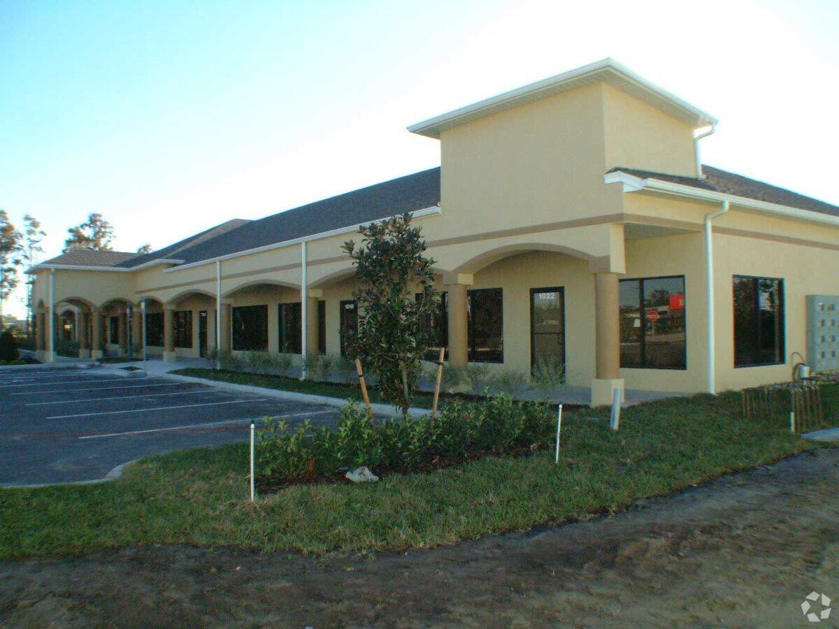 1002 Plaza Dr, Kissimmee, FL 34743 Property Record