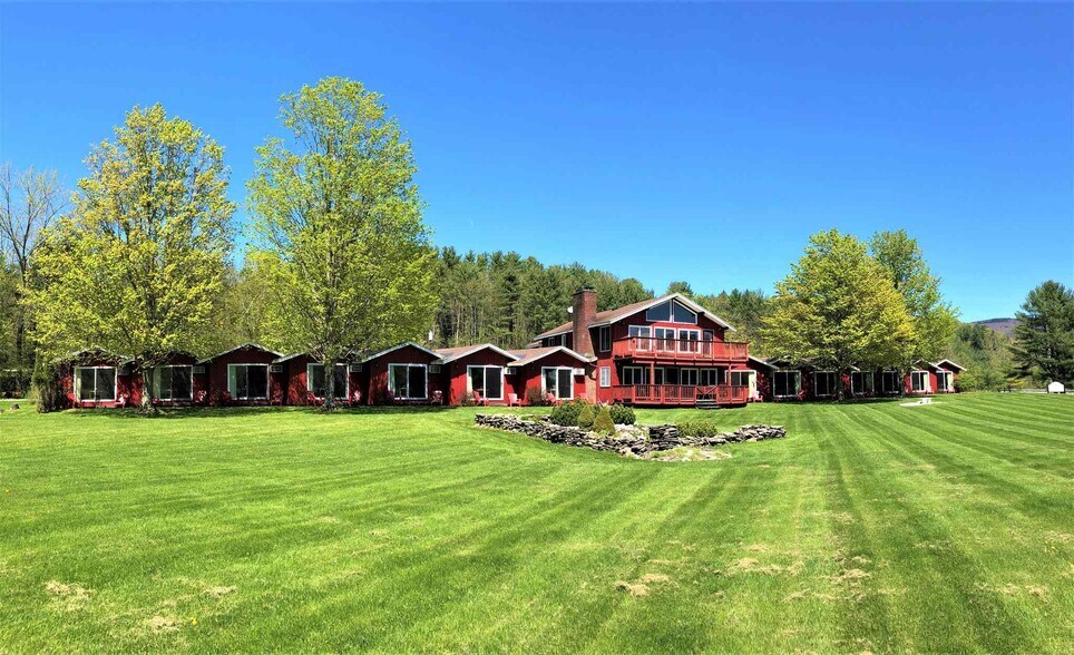 97 Main St, Manchester Center, VT for sale - Primary Photo - Image 1 of 1