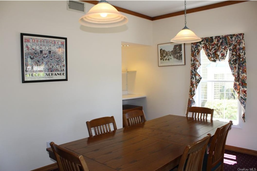 1866 Commerce St, Yorktown Heights, NY for lease Interior Photo- Image 1 of 9