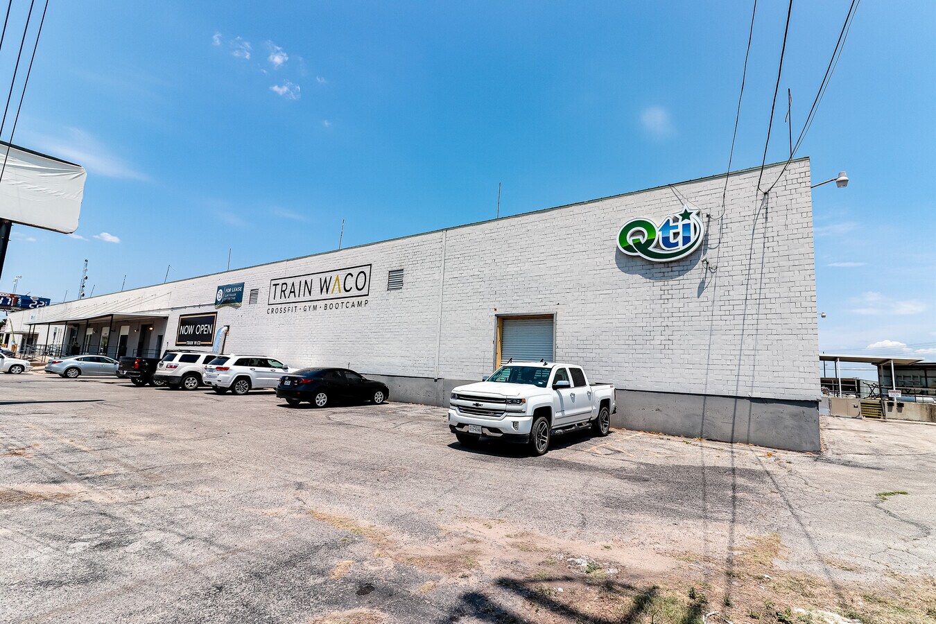 300 S Valley Mills Dr, Waco, TX 76710