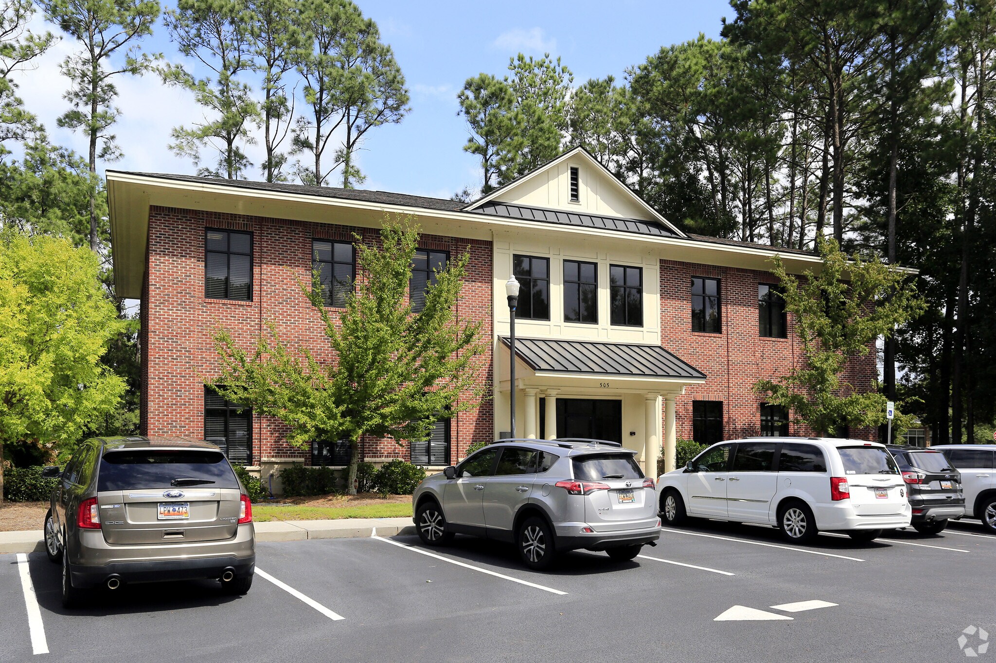 505 Belle Hall Pky, Mount Pleasant, SC 29464