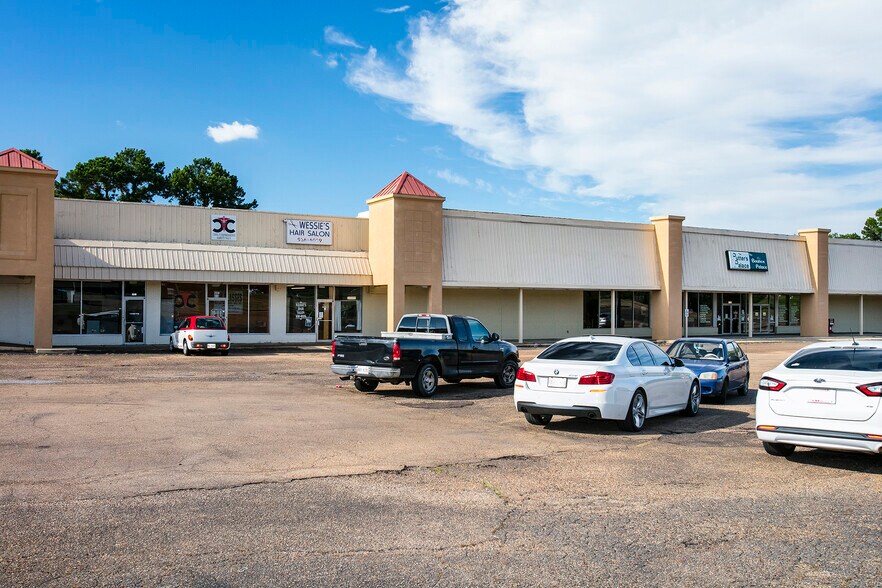 35103542 Hwy 80 E, Pearl, MS 39208