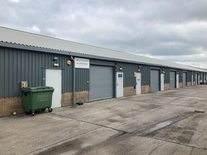 Milton Rd, Didcot for sale - Primary Photo - Image 1 of 1