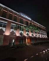 Professional Arts Center At Kendall Village - Live-Work Space