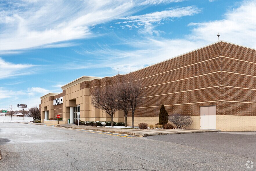1298 N Main St, Layton, UT for sale - Primary Photo - Image 1 of 1