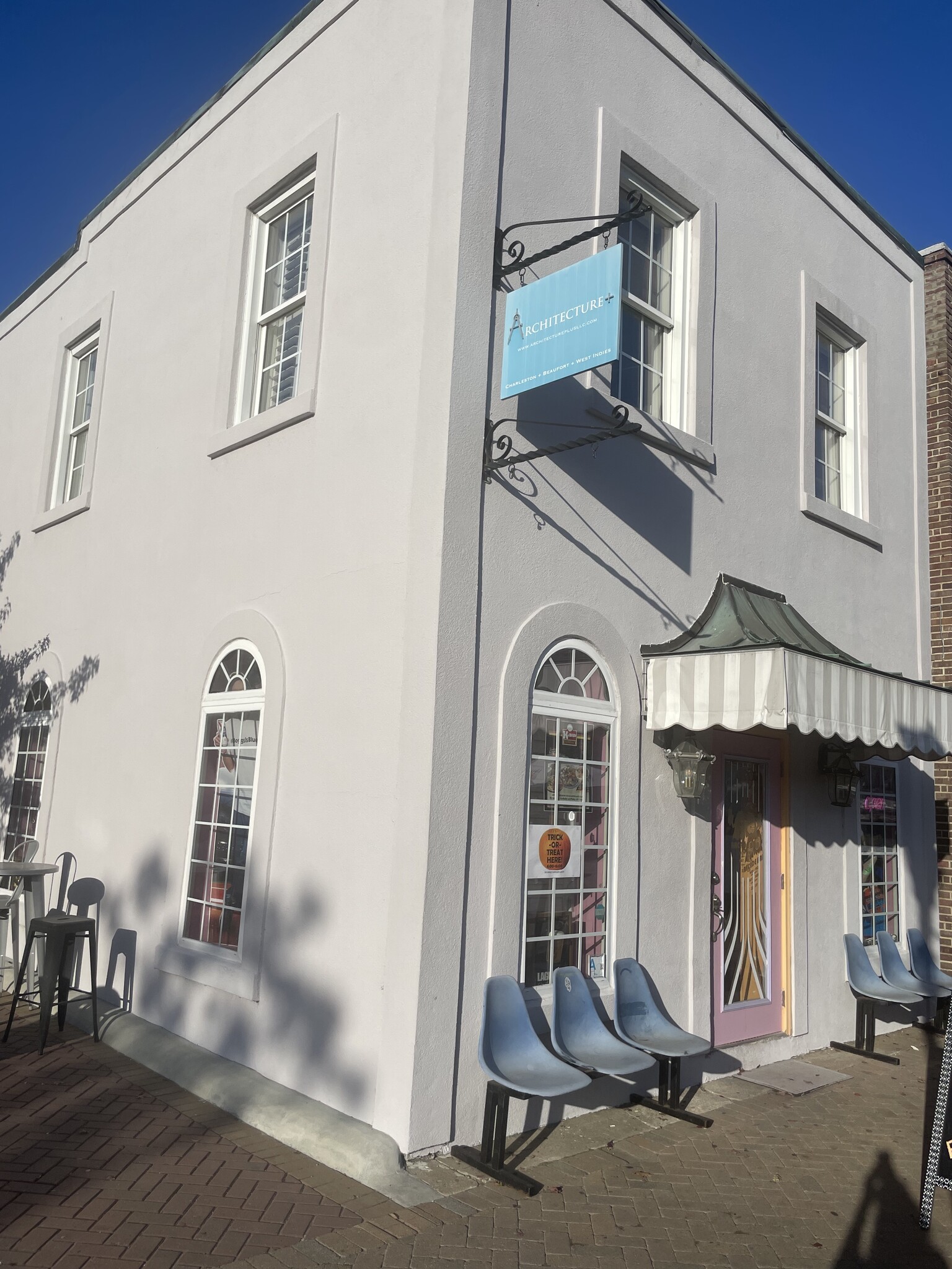 1044 E Montague Ave, Charleston, SC for lease Building Photo- Image 1 of 13