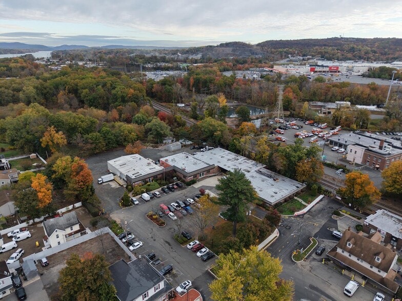 750 W Nyack Rd, West Nyack, NY for lease - Building Photo - Image 2 of 6