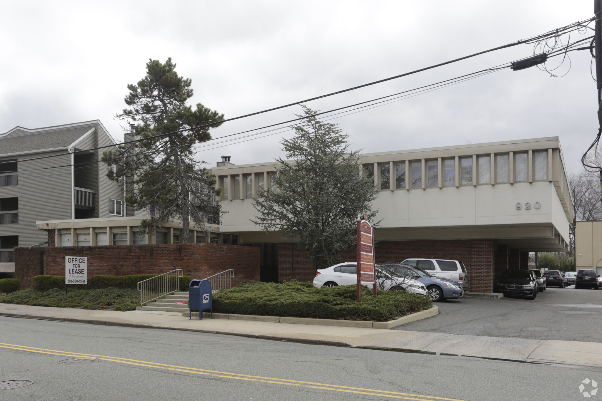 920 Main St, Hackensack, NJ for sale Primary Photo- Image 1 of 1