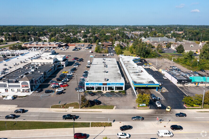 6644 Orchard Lake Rd, West Bloomfield, MI for sale - Aerial - Image 2 of 8