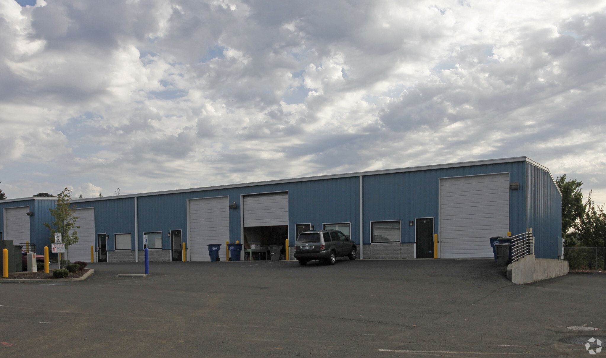 1915 E 5th St, Vancouver, WA for lease Primary Photo- Image 1 of 15