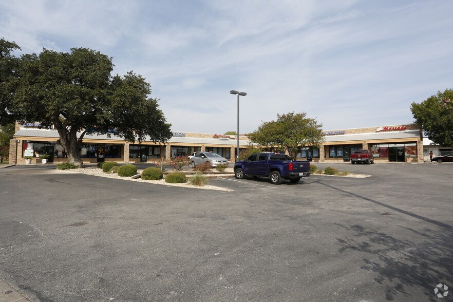 601 McNeil Rd, Round Rock, TX 78681