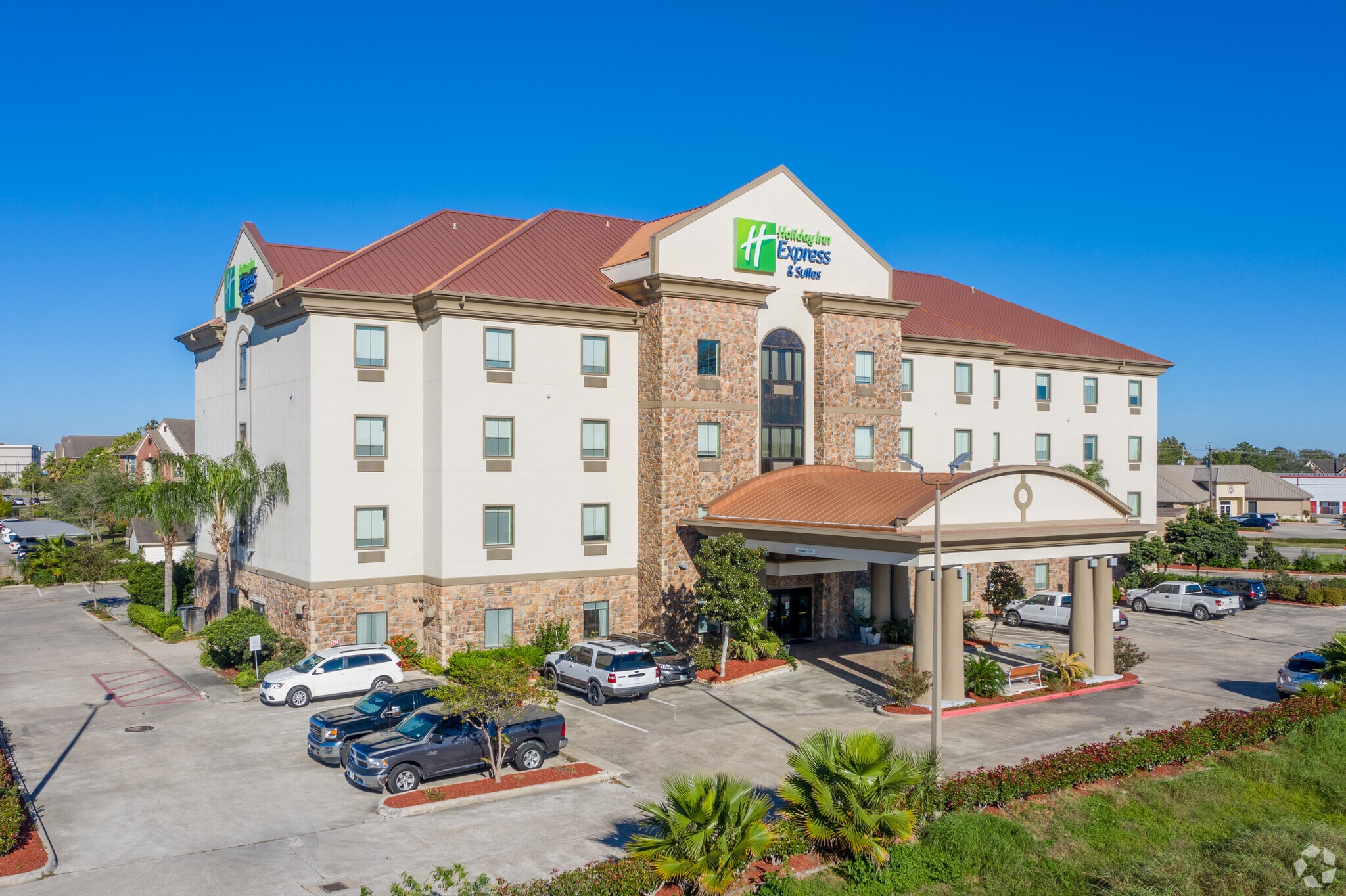 2440 Gulf Fwy, Texas City, TX for sale Primary Photo- Image 1 of 37