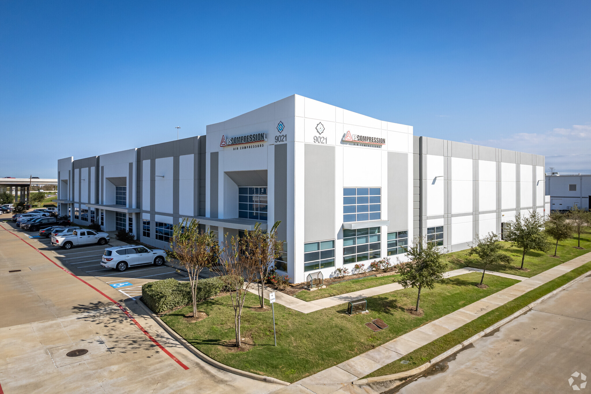 631 Buffalo Lakes Dr, Missouri City, TX for lease Primary Photo- Image 1 of 5