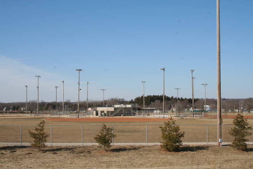 7251 Mount Vernon Rd, Cedar Rapids, IA for sale - Building Photo - Image 1 of 1