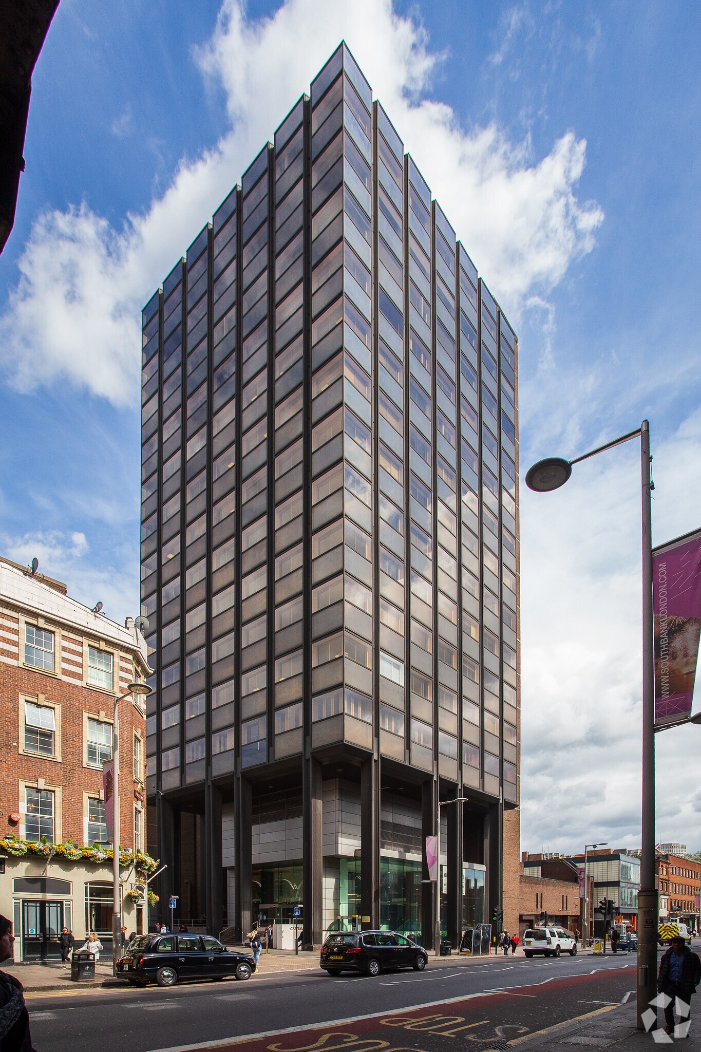 91 Waterloo Rd, London for lease Building Photo- Image 1 of 8