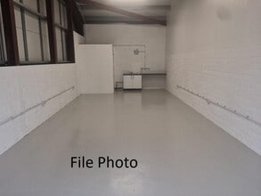 Swallowfields, Welwyn Garden City for lease Interior Photo- Image 2 of 3