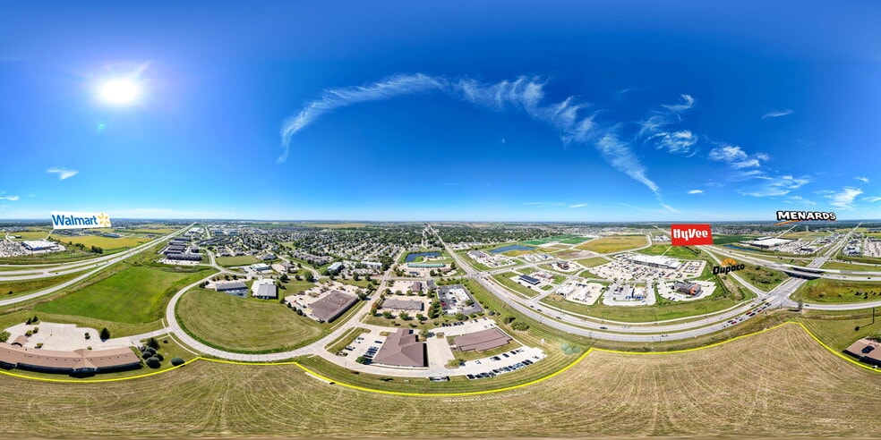 1651-SE 3rd St, Grimes, IA for sale - Primary Photo - Image 3 of 12