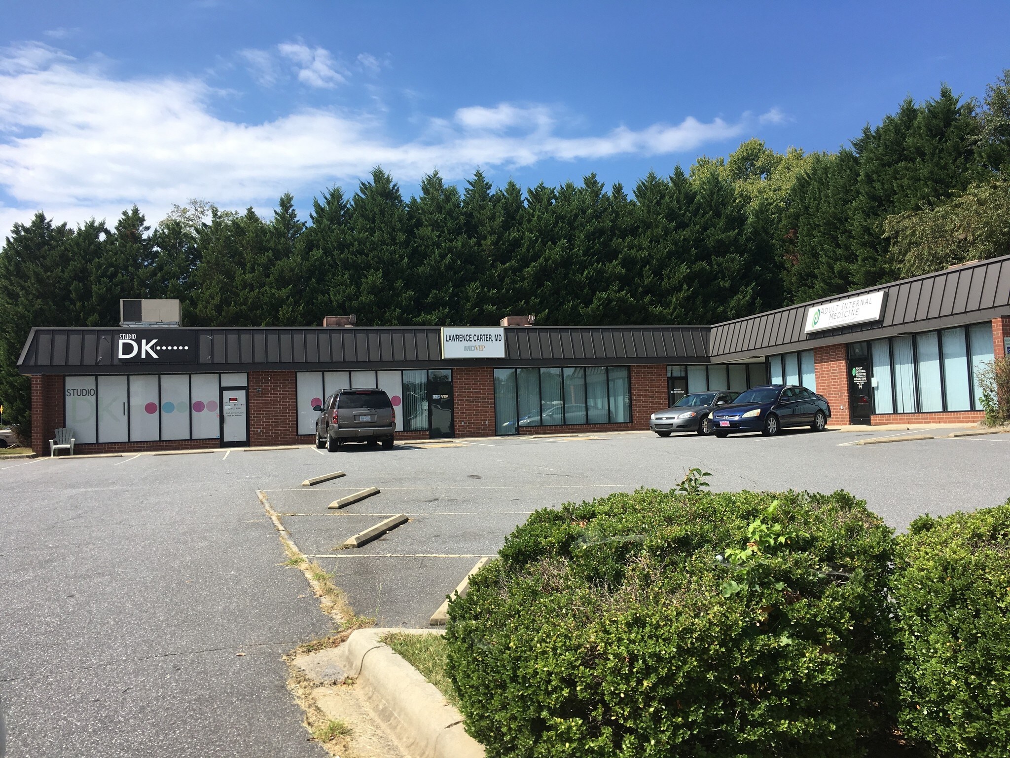 11 18th Ave NW, Hickory, NC for sale Building Photo- Image 1 of 1