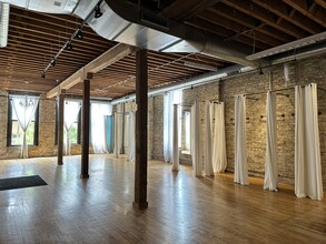 660 W Lake St, Chicago, IL for lease Interior Photo- Image 2 of 6