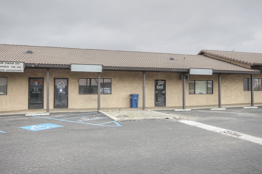 20418 Brian Way, Tehachapi, CA for lease - Primary Photo - Image 1 of 3