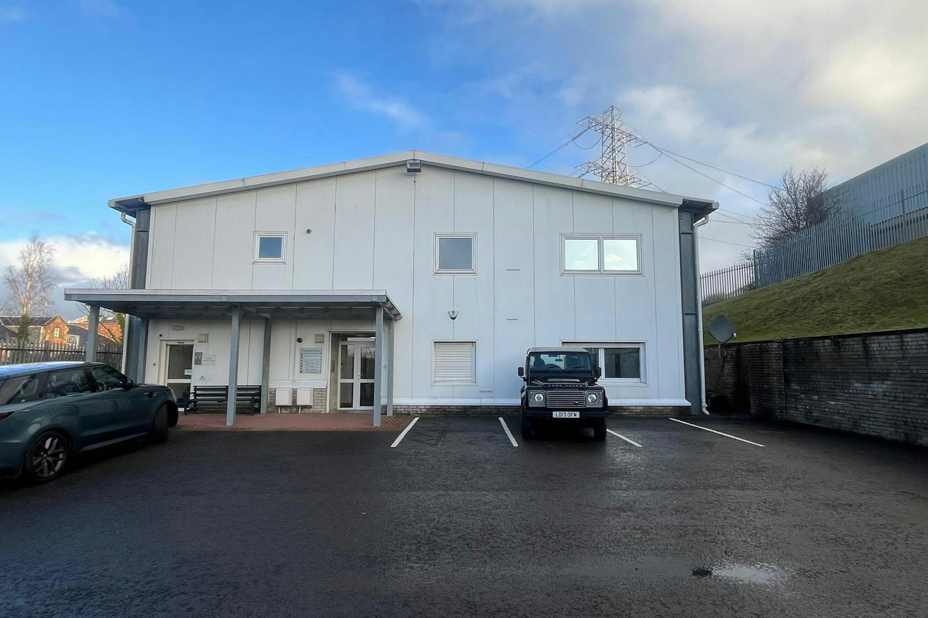 58-58B High Craighall Rd, Glasgow for sale Primary Photo- Image 1 of 1