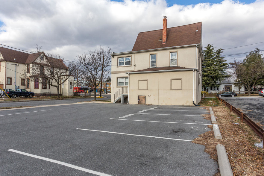 3501 Perry St, Mount Rainier, Md 20712 - Office For Lease 