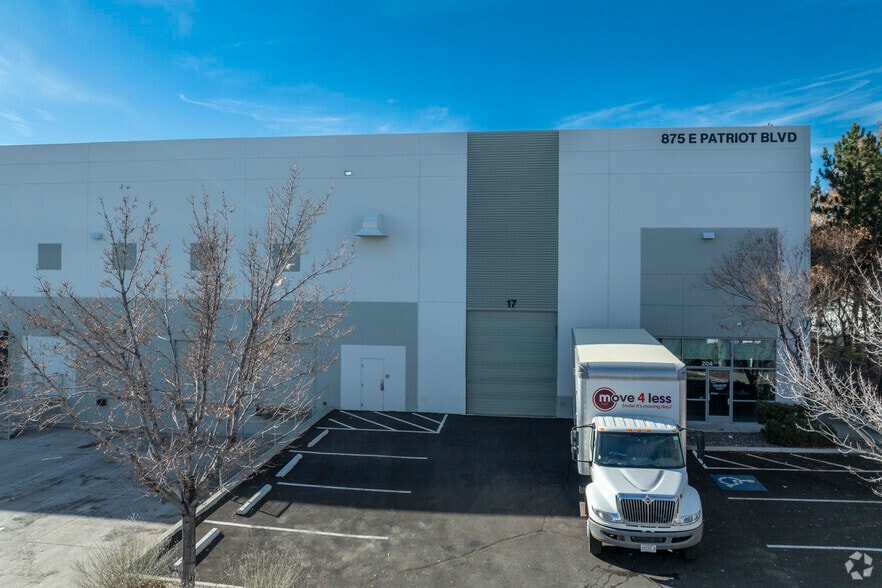 875 E Patriot Blvd, Reno, NV for lease - Building Photo - Image 2 of 4